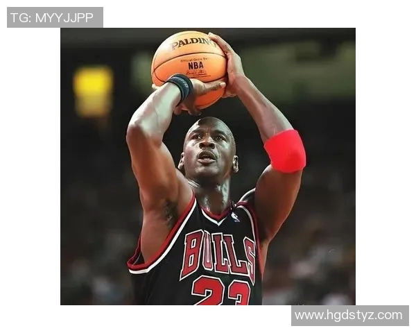 乔丹在对阵太阳的比赛中狂砍55分展现传奇风采与篮球天赋 乔丹在对阵太阳的比赛中狂砍55分展现传奇风采与篮球天赋