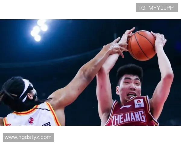 余嘉豪的成长之路与篮球梦想的追逐历程探秘